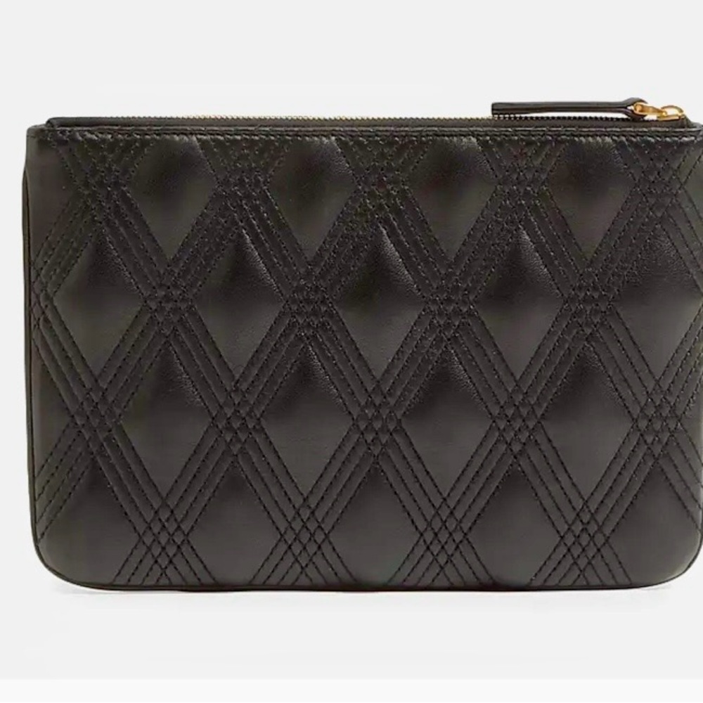 NWT - Valentino Garavani Quiltie 67 pouch in Nappa leather. - Picture 3 of 10
